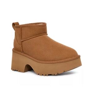 NEW IN BOX: UGG Women's Classic Ultra Mini New Heights Boots